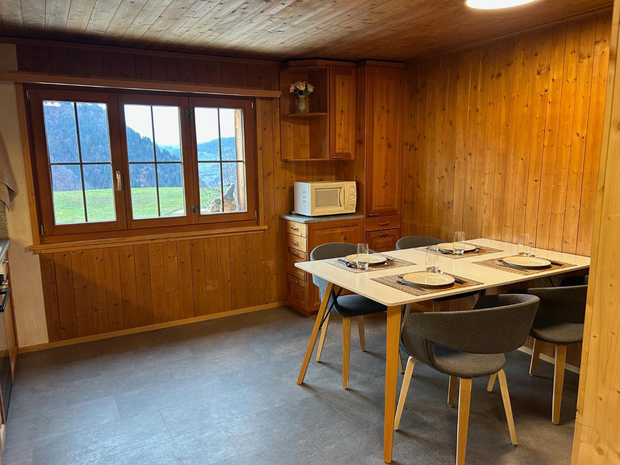 Latura - 3.5 Zimmerwohnung Fuer 4 Personen, 80M2 Buchen im Prattigau Екстериор снимка